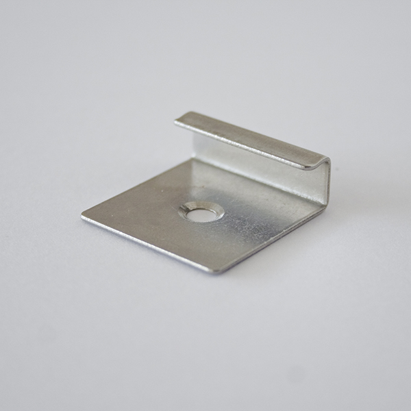 EXTACC-CLP221 SPOJNICA INOX ZA WPC DECKING POČETNA (10 KOM)